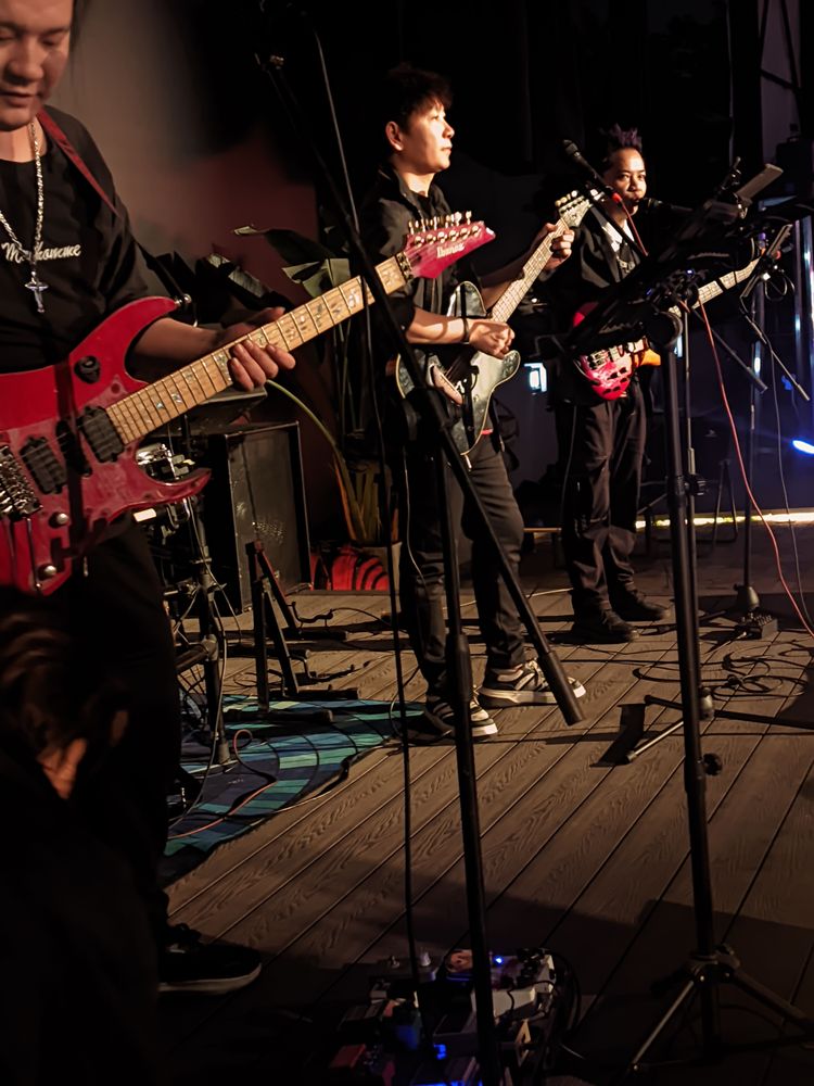 AK Live House 8