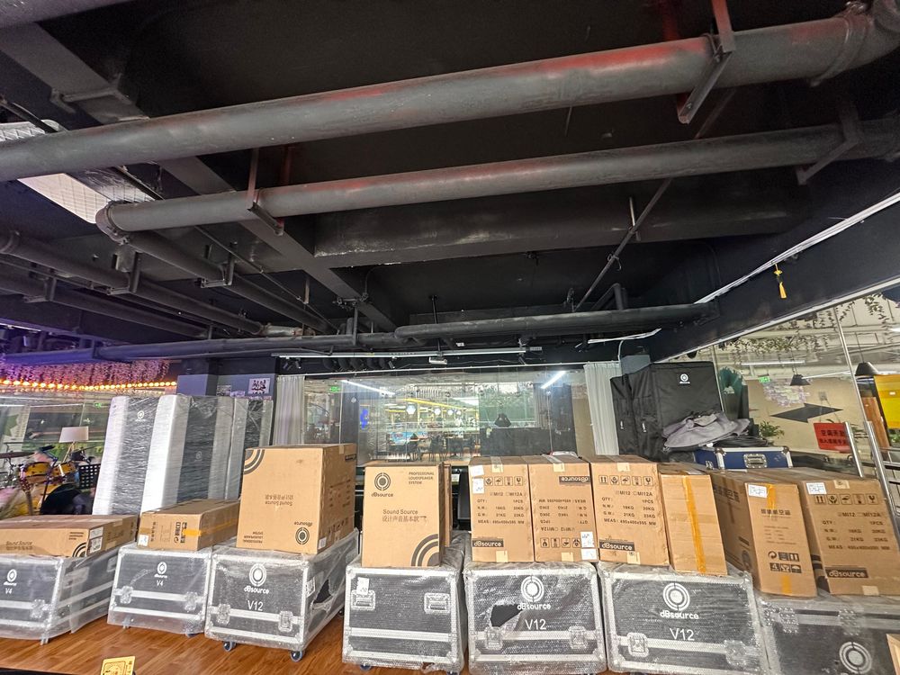 广西南宁线阵系统舞台乐队案例照片 4