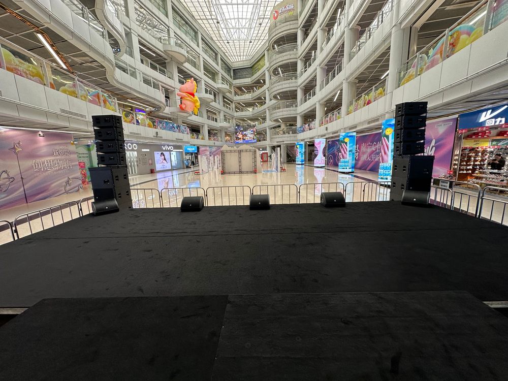 广西南宁线阵系统舞台乐队案例照片 5